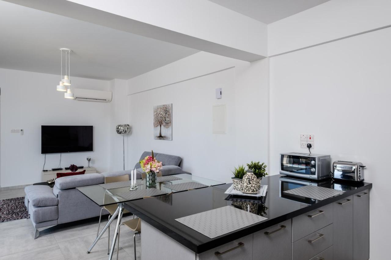 Solaar Apartments St Lazarous لارنكا المظهر الخارجي الصورة